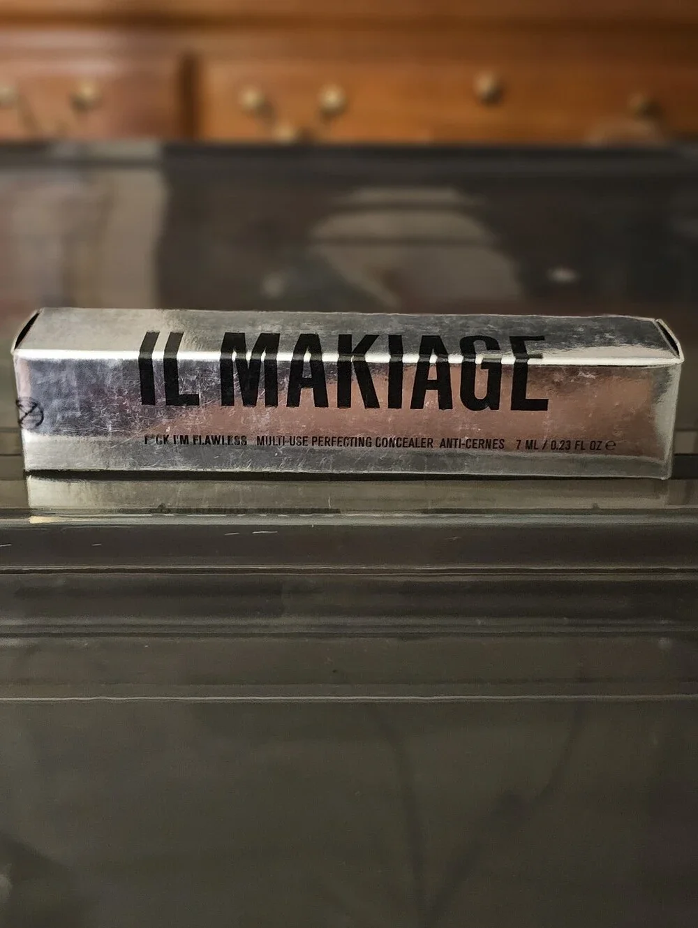 IL MAKIAGE buyer chooses